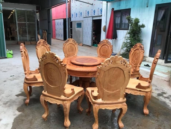 Bộ sản phẩm Louis Hoàng Gia VIP nguyên khối + mặt tràn 5cm